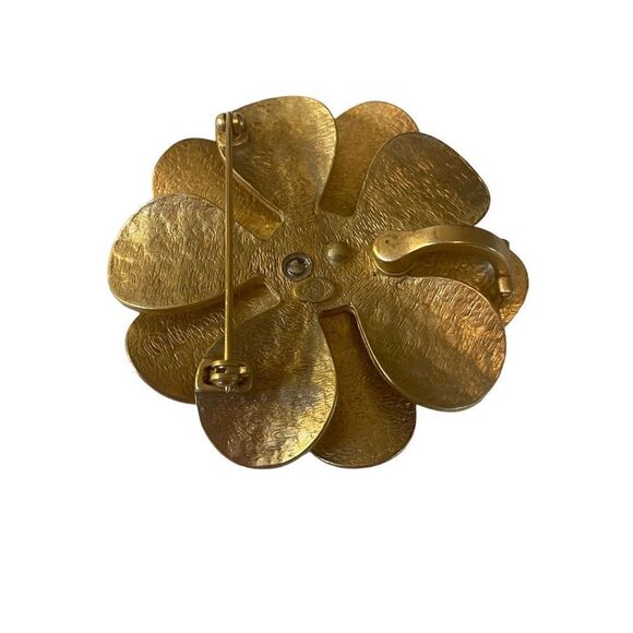 Beautiful Substantial Gold Tone & Pave Crystals Flower Pendant. - Picture 3 of 5